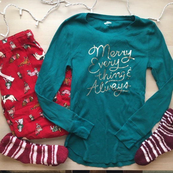 Old Navy Other - Christmas Pajama set with fluffy socks